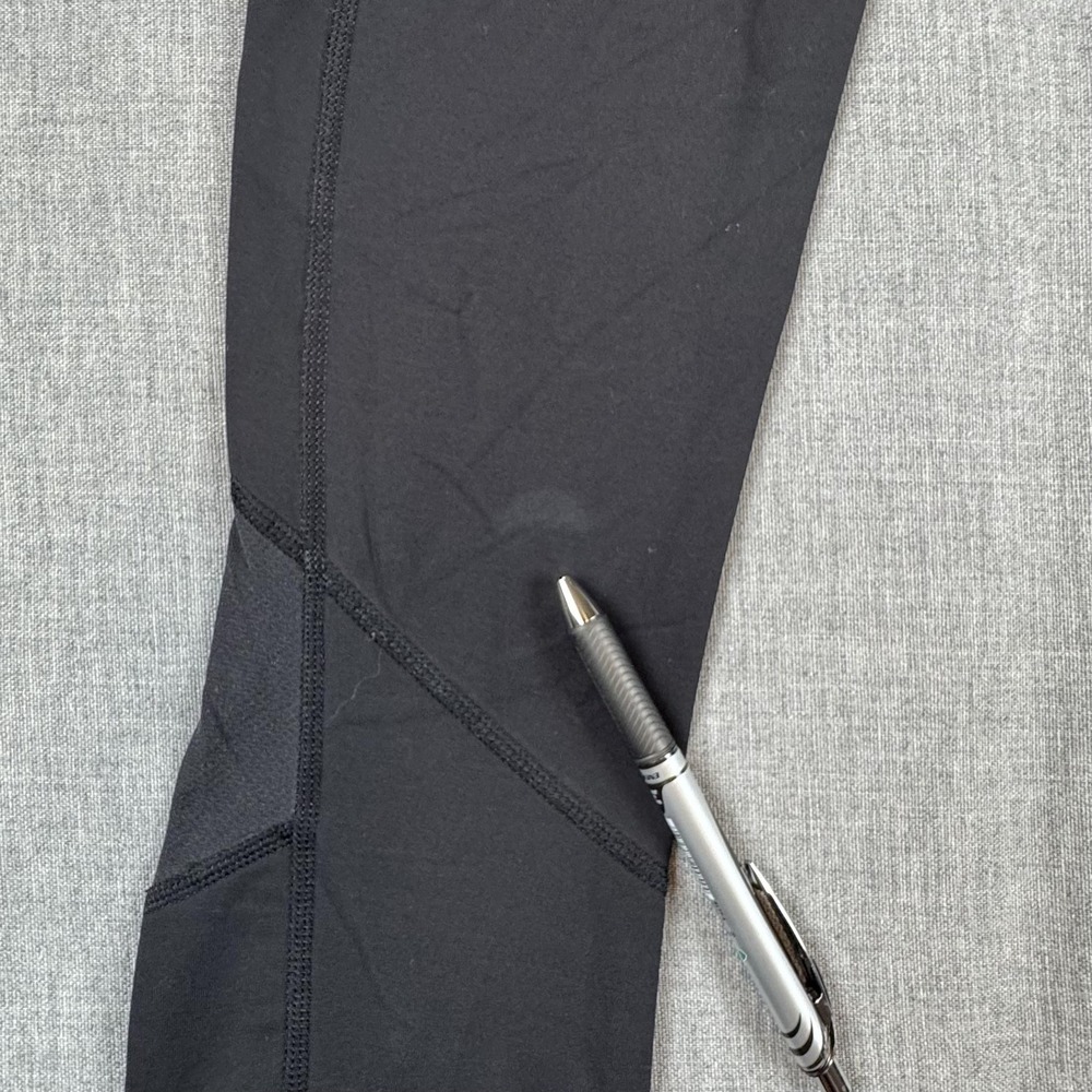 Lululemon Pants Womens 4 Black High Rise Crop Side Pocket Leggings Yoga Capri - Picture 2 of 13